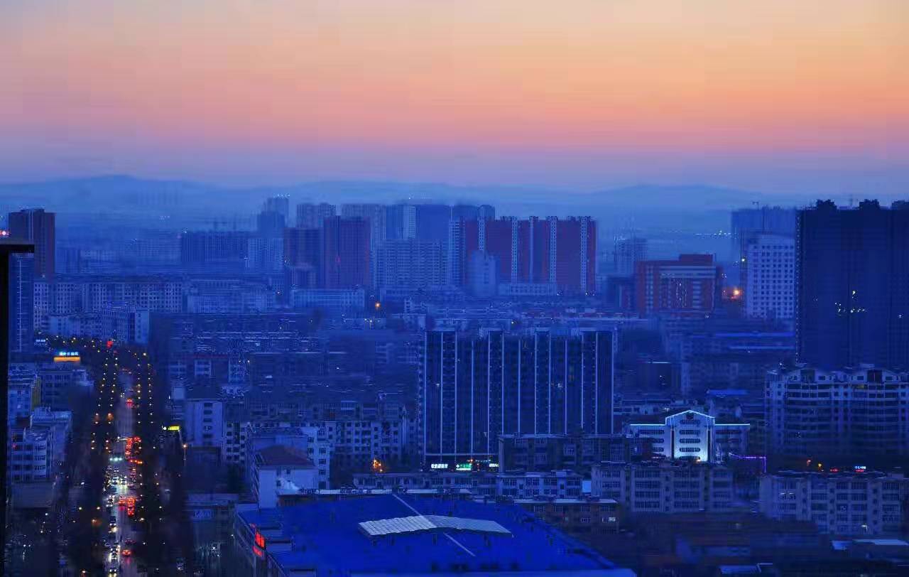 长治，致敬亲爱的听众朋友们